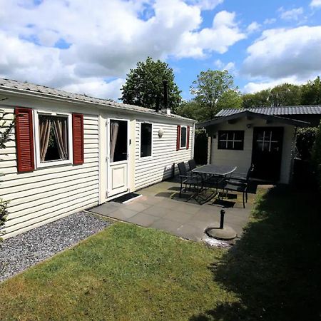 Charmante Woning Op Rustig Park Met Fietsen Epe Exterior photo